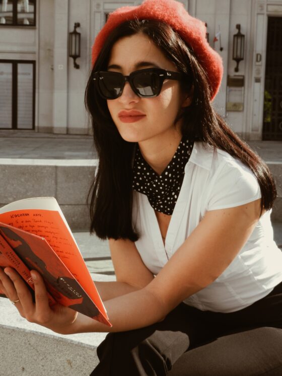 Przytul mnie: tabletki na miłość. Tomik wierszy.