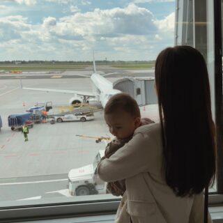 Przytul mnie: tabletki na miłość. Tomik wierszy.